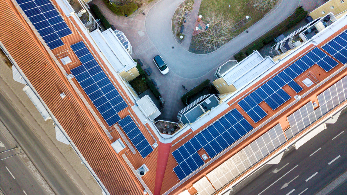 Noleggio operativo fotovoltaico per aziende: zero anticipo, energia tua da subito
